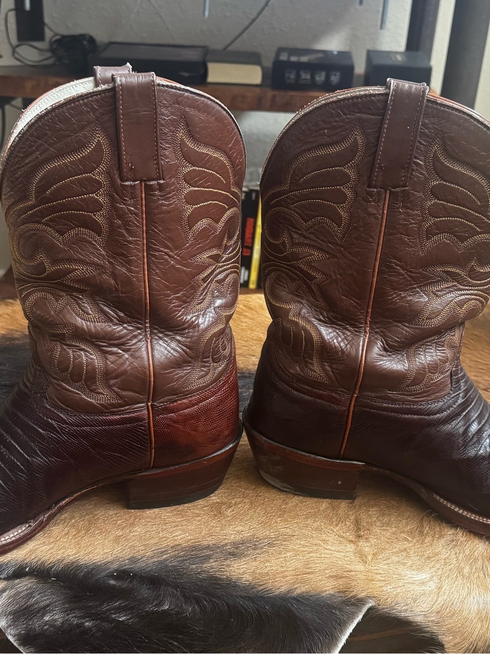 Men's Brown Handmade lizard leather Western Boots. 10EE